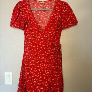RED FLORAL WRAP DRESS
